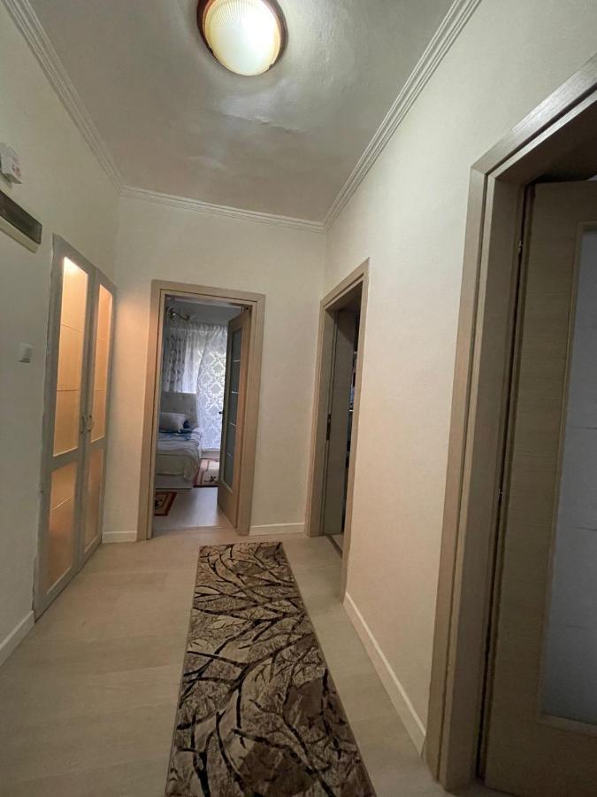 Saloon Apartment Tirana Extérieur photo